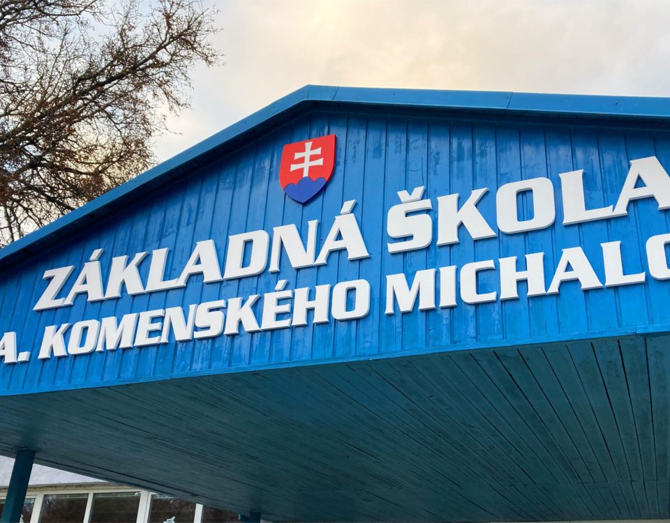 3D nápis základná škola MI